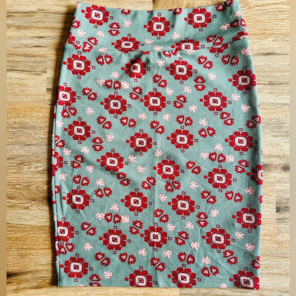 LuLaRoe Geometric Pencil Skirt EUC